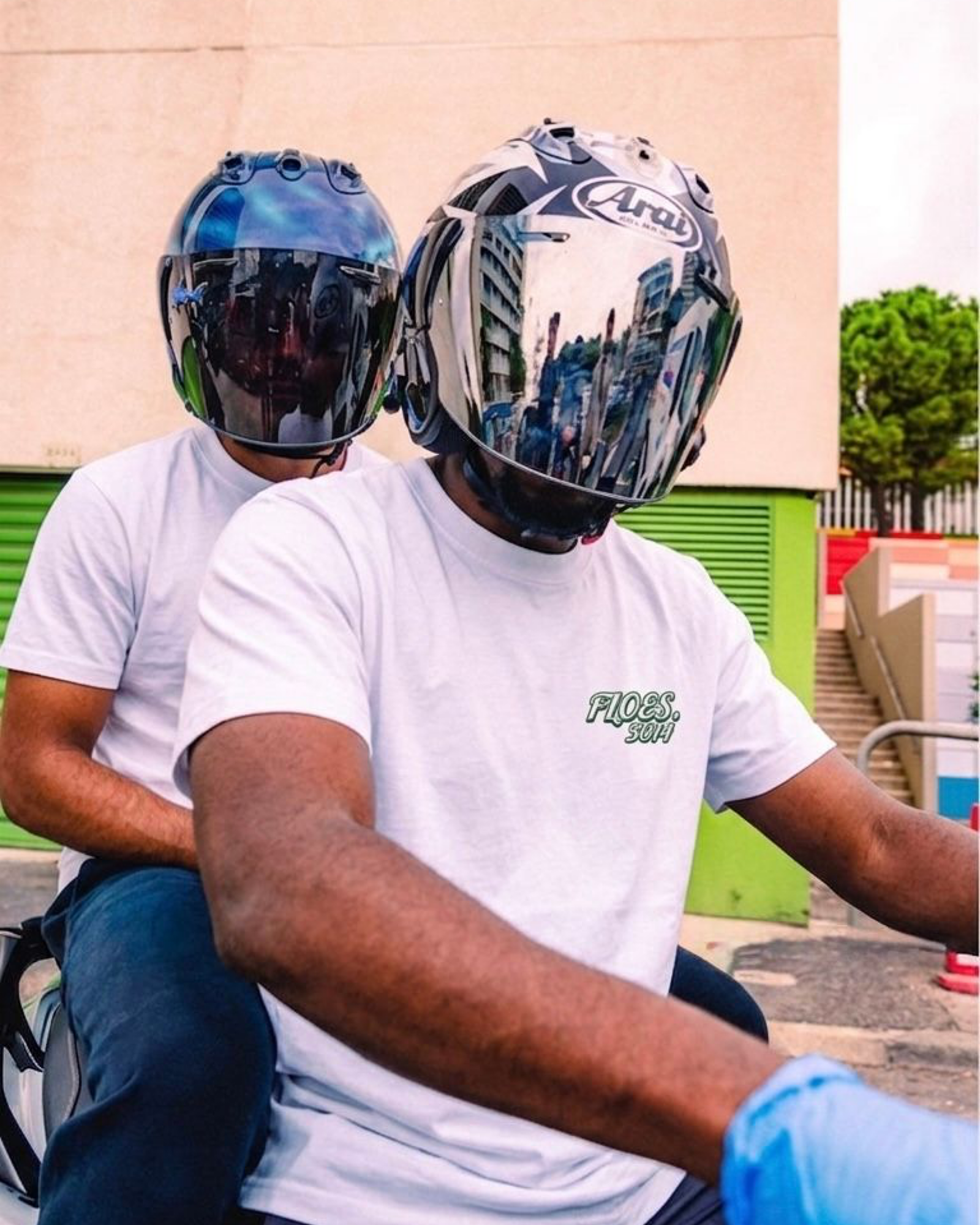 Floes el bario T-shirt