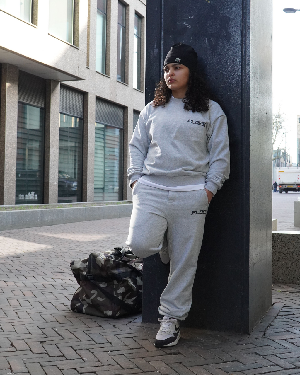 FLOES LOGO SWEATSHIRT